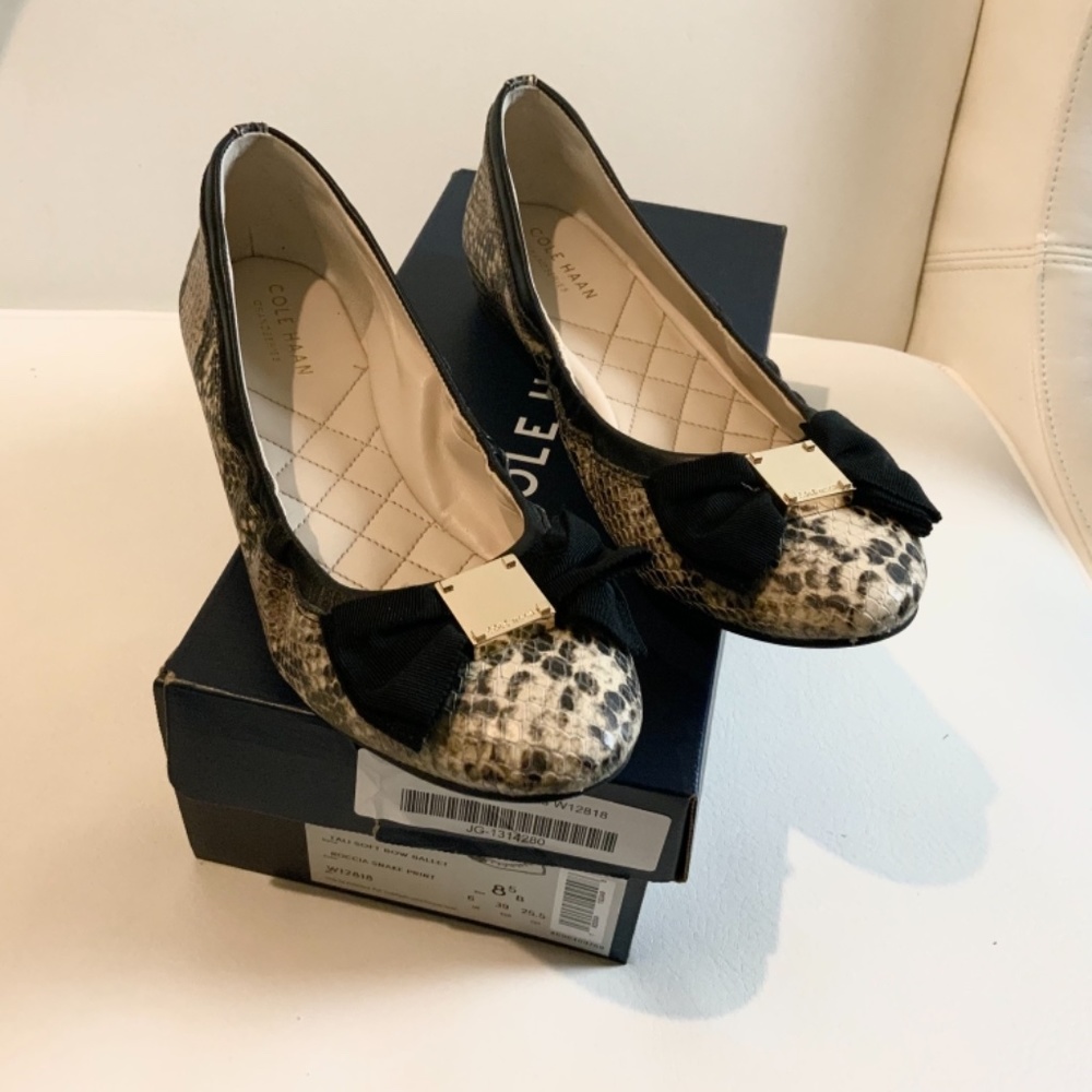 Cole Haan Tali Soft Bow Leather Snake Ballet Flat - Picture 9 of 14